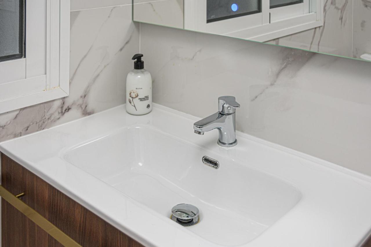 Wintowinrentals Malaga Center, Comfortable And Renovated Eksteriør bilde
